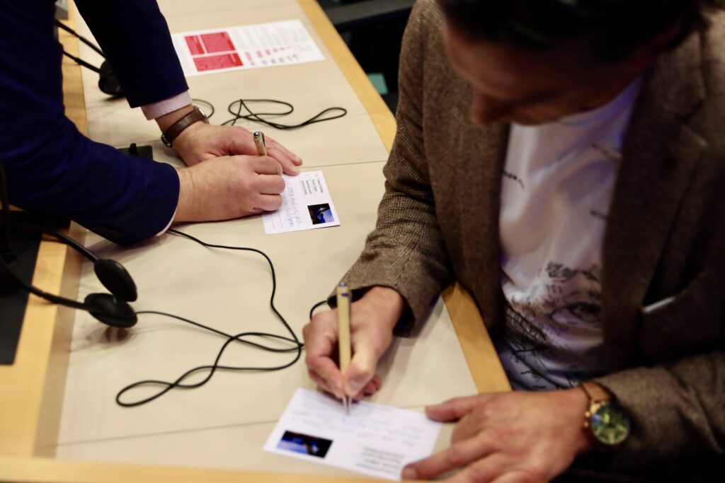 Post-War Recovery, Dignitas Ukraine